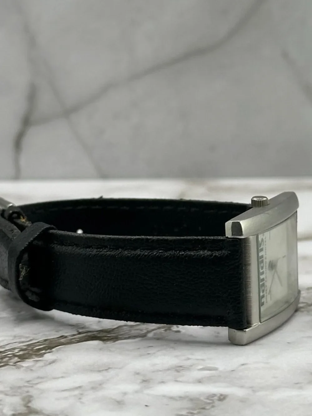Harrah's Casino Watch Silver Tone Men Women Black Leather Buckle Band 9